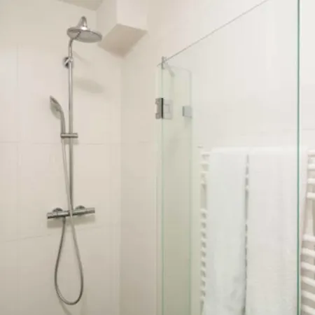 Short Apartment