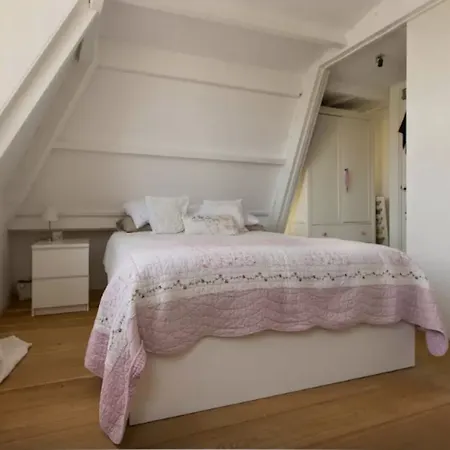 Apartment Short