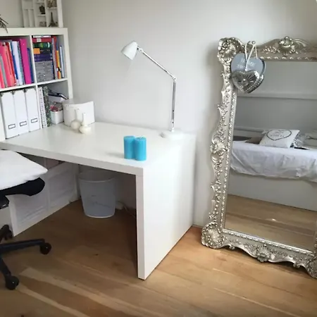 Apartment Short *