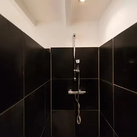 Short Apartment Amsterdam